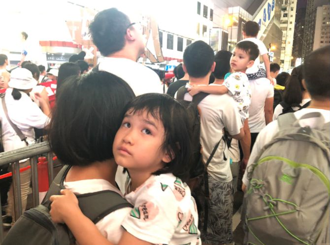 HK2356 В Гонконге миллионы вышли на улицы против соглашения об экстрадиции с Китаем
