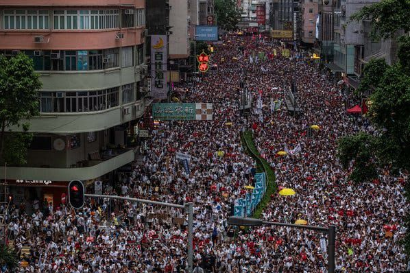 HK3688 В Гонконге миллионы вышли на улицы против соглашения об экстрадиции с Китаем